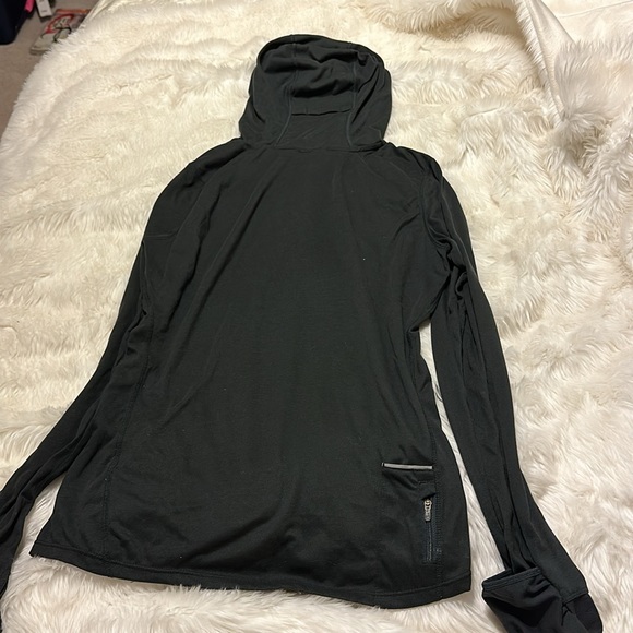 Nike dri-fit running top - Picture 5 of 7